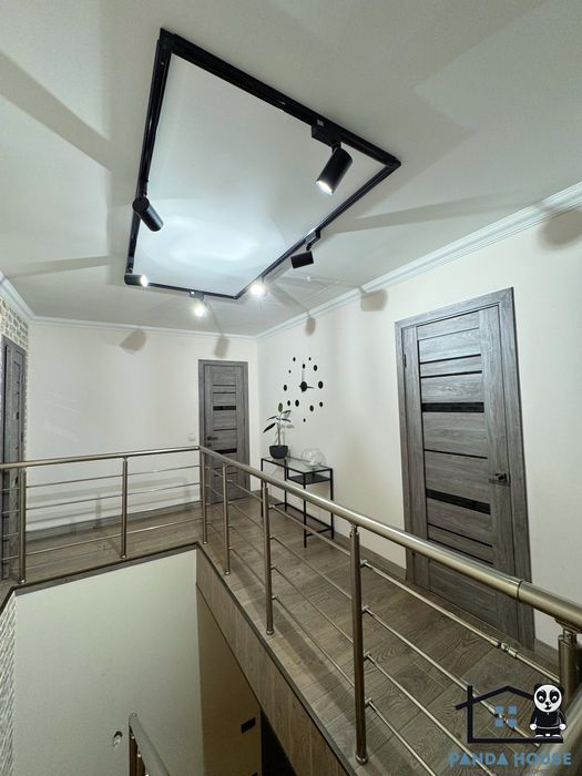 Продається будинок з євроремонтом