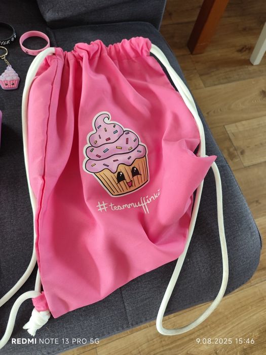 Muffinaart kubki świeczki muffinki