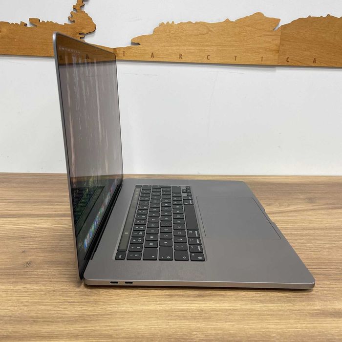 Macbook Pro 16 A2141 i7-9750H 32GB 512GB Pro 5500M 4GB Gwar12 Klasa B