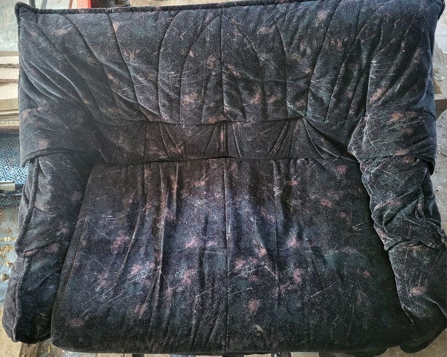 Sofa 2 osobowa na działkę.