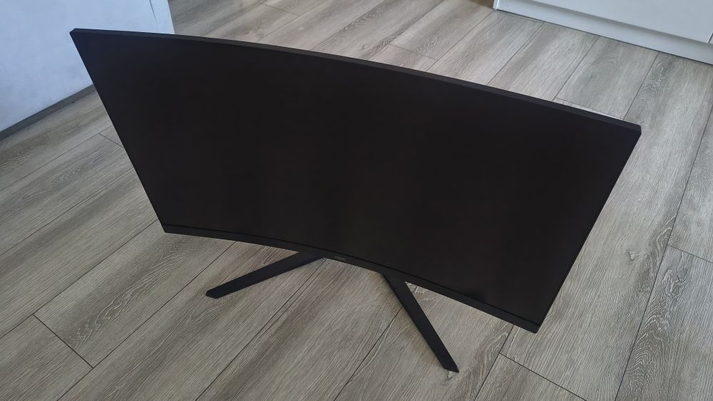 Monitor AOC CQ32G4VE 31.5" 2560x1440px 2K 180Hz 0.5 ms [MPRT] Curved