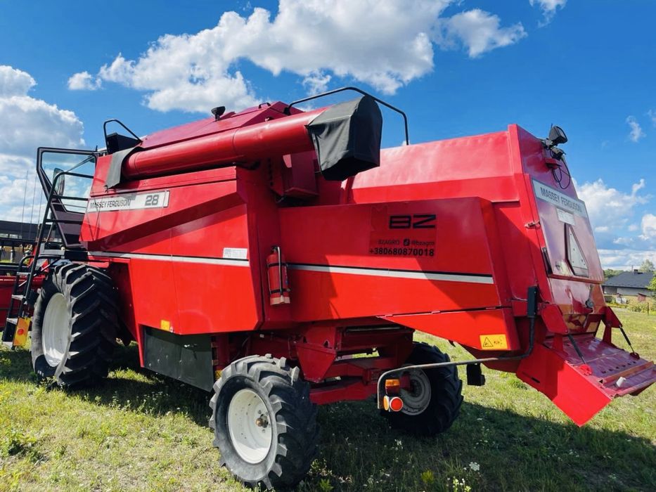 Комбайн MASSEY FERGUSON 28 Hydro