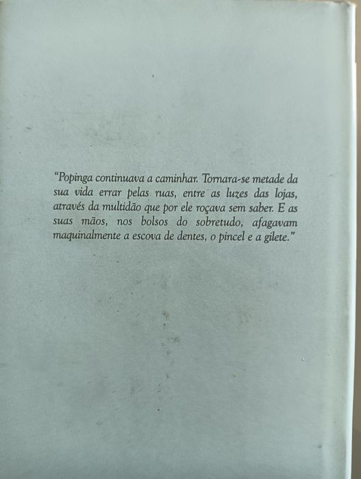 O Homem que Via Passar os Comboios	de Georges Simenon 			Como novo!*