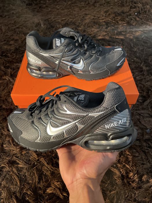 Tenis nike air max torch 4