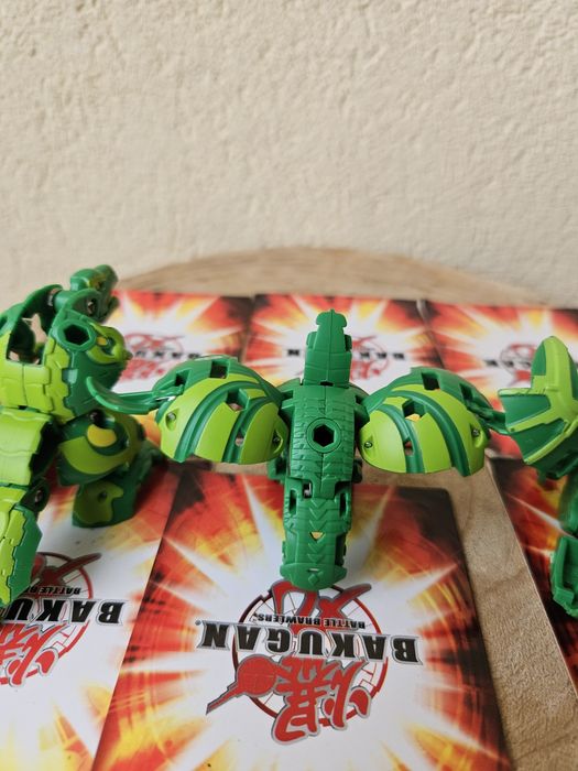Bakugan Ventus Collection Lot Trox Ultra, Harperion & Dragonoid
