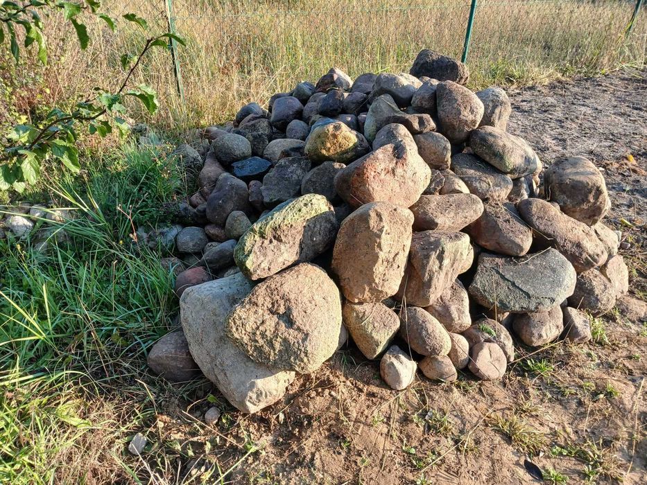 sprzedam kamienie polne