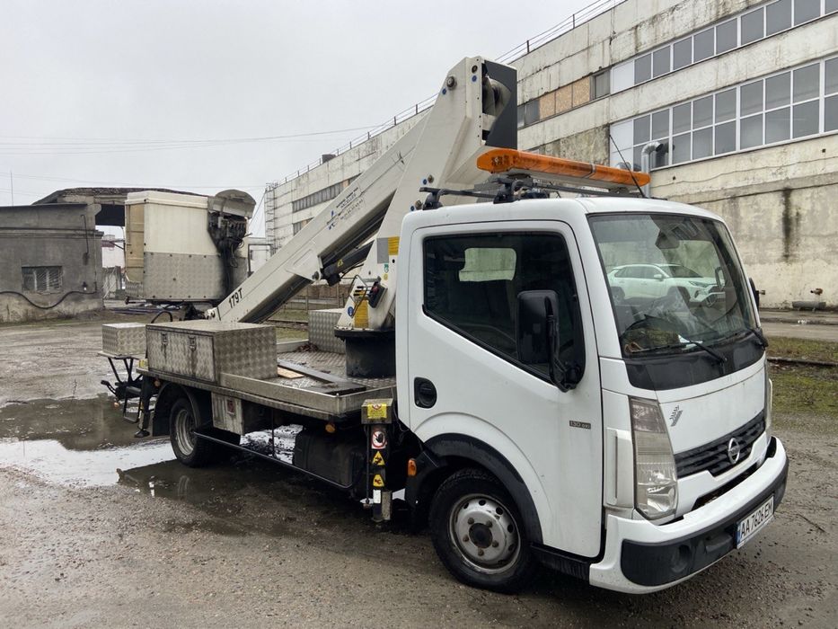 Вишка, Nissan Cabstar