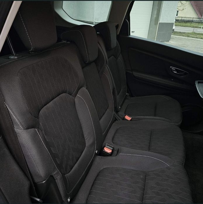 Автомобіль Renault Grand Scenic 4