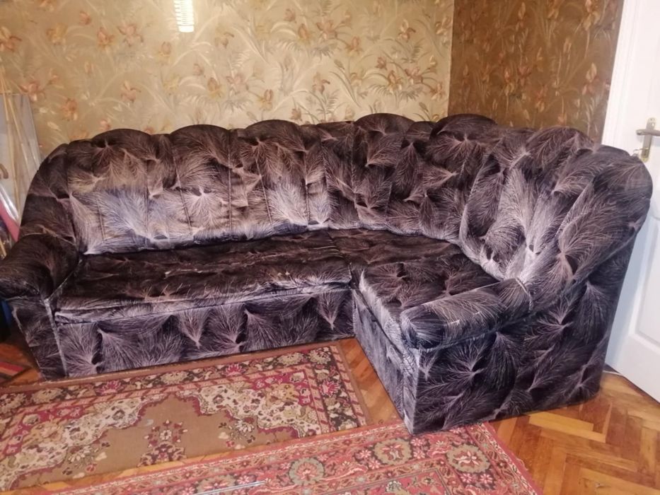 Диван мʼякий куток