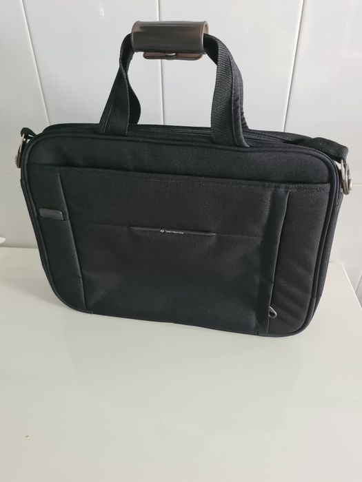 Mala para transporte de computador e papéis