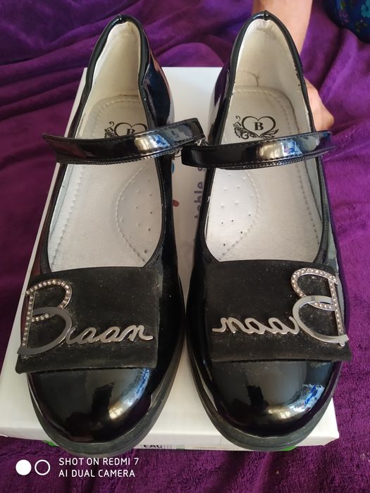 Туфлі дитячі для школи