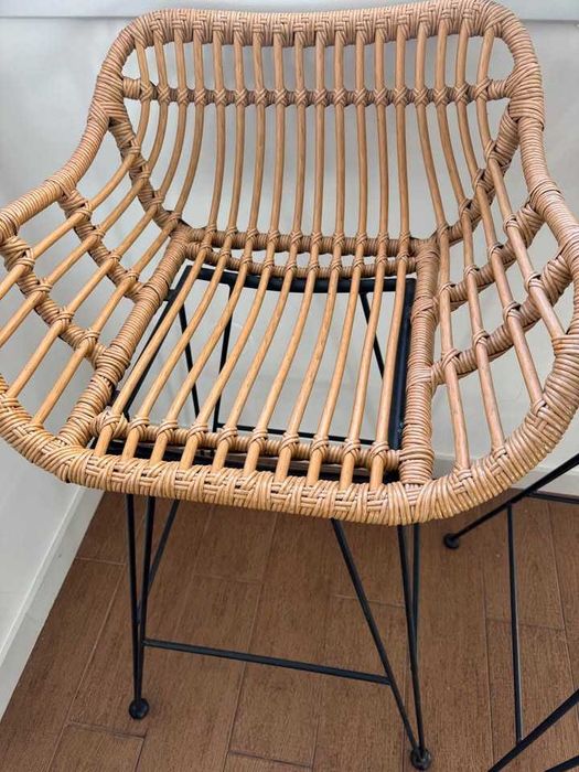 Set of 2 Rattan Bar Stools - 2 x Banquetas de bar em rattan