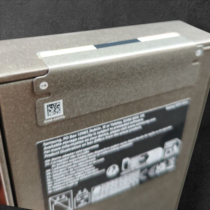 Samsung Galaxy S25 Ultra - Lacrado