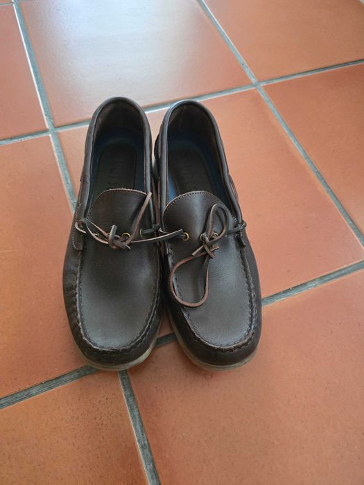 Sapatos versus novos