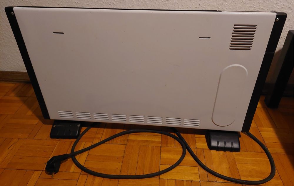 Grzejnik konwektorowy z nawiewem 2,5kW wyświetlacz LED