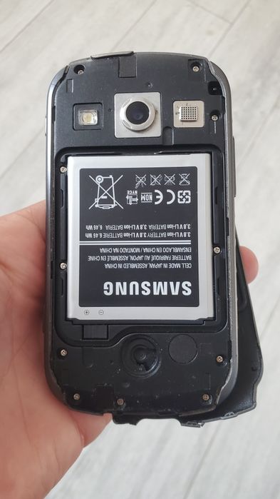 Samsung  s7710 на запчастини.