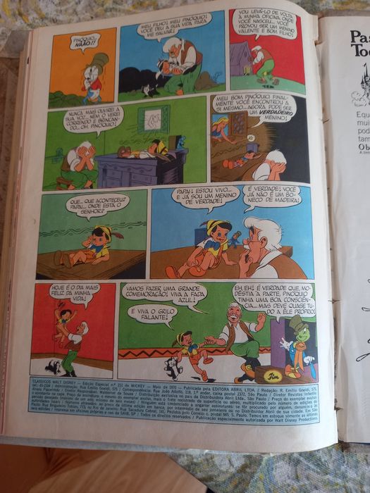 Banda desenhada antiga encadernada