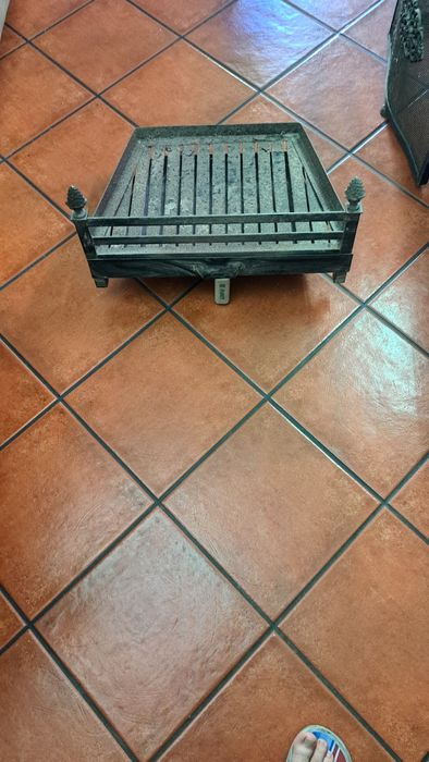 Vendo esta duas peças para lareira