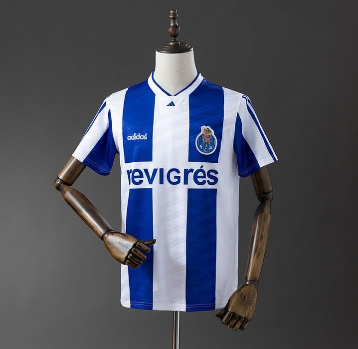 Camisolas desporto novas