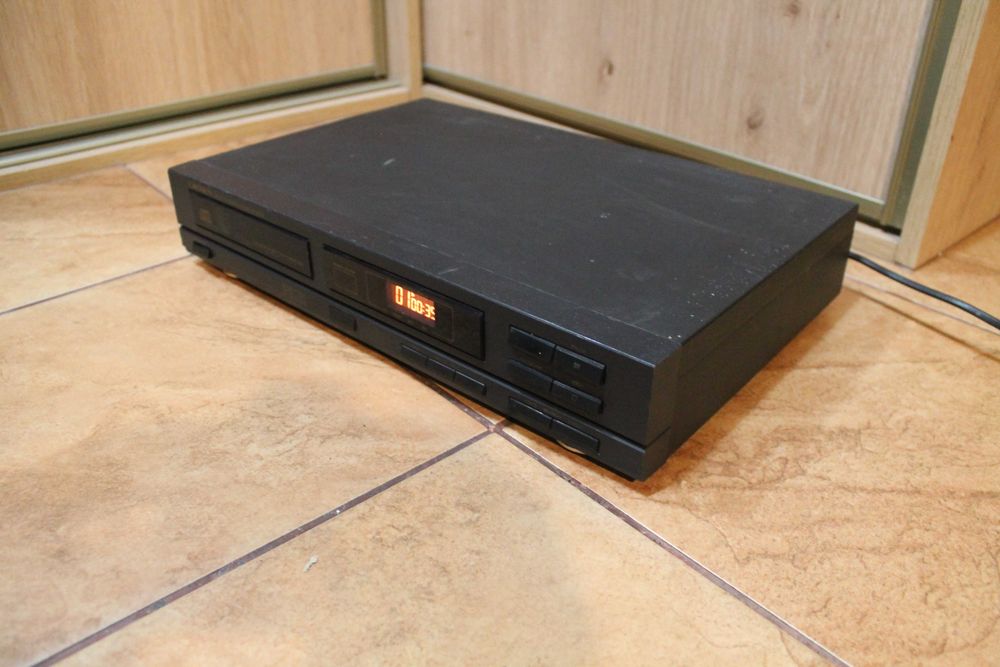 Odtwarzacz CD Crown CD-2111R