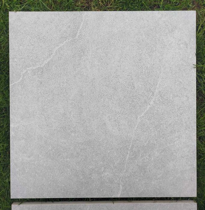 Płyta tarasowa 60x60 20 mm szara INGASTONE LIGHT GREY  zamiast kostki