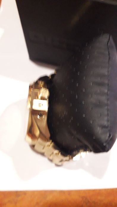 Продам мужские часы Diesel