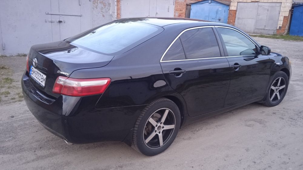 Продам Toyota Camry 40
