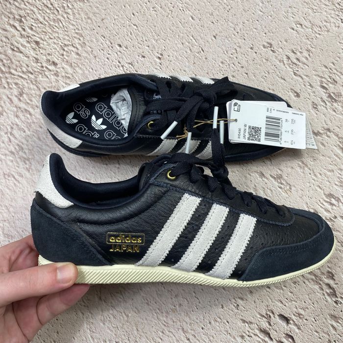 ih5490 нові оригінал жіночі кеди adidas japan originals