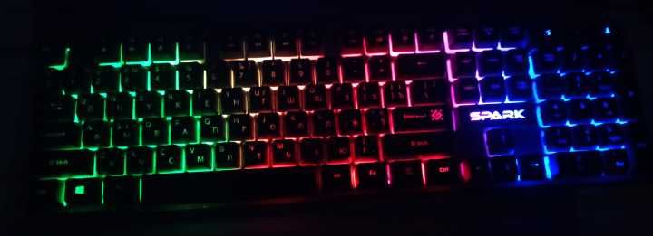 Клавіатура Spark