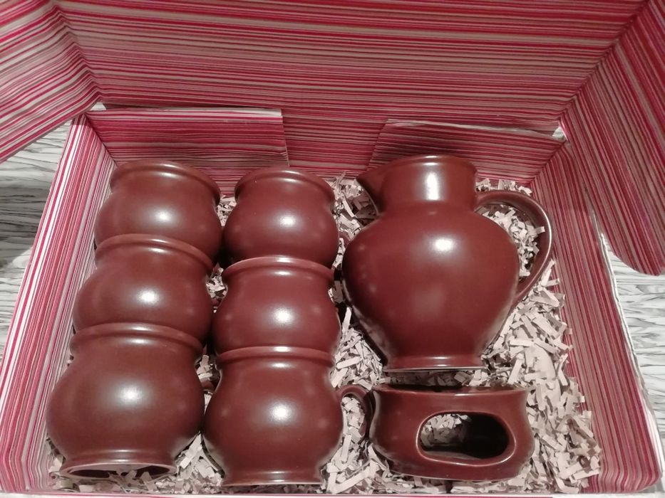 Zestaw prezentowy. Kamionkowy zestaw do grzanego wina dla 6 osób