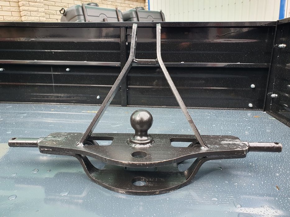 Зцепка на триточку з фаркопом. Метал 12мм