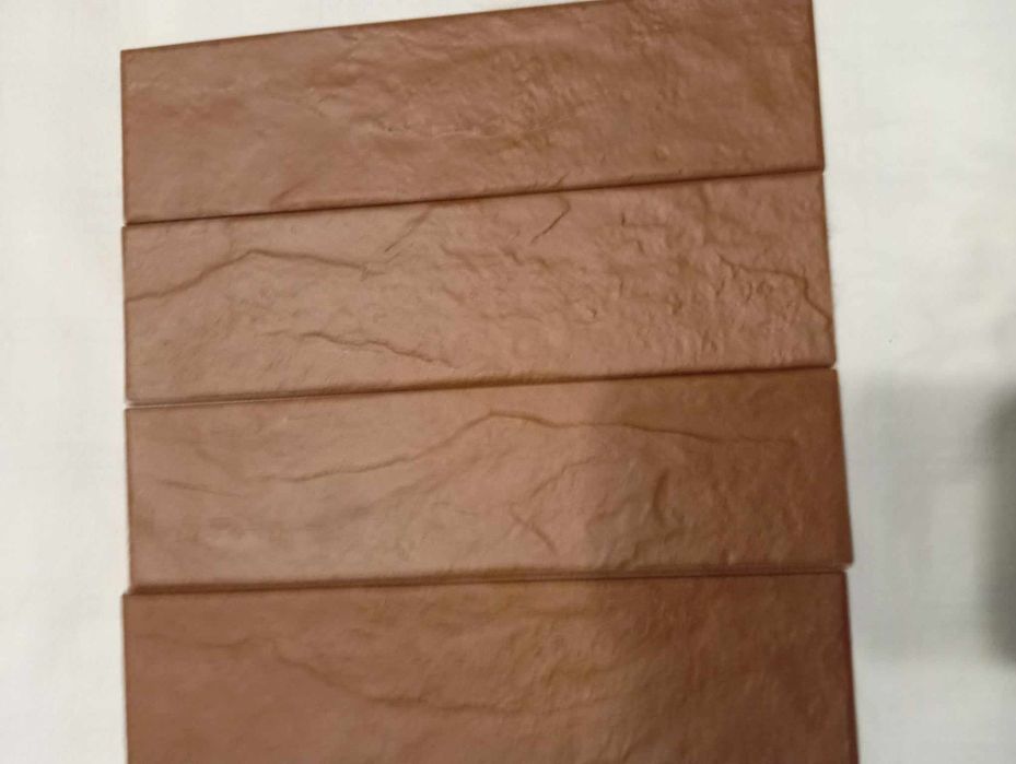 Płytki 24,5x6,5 - 10m2