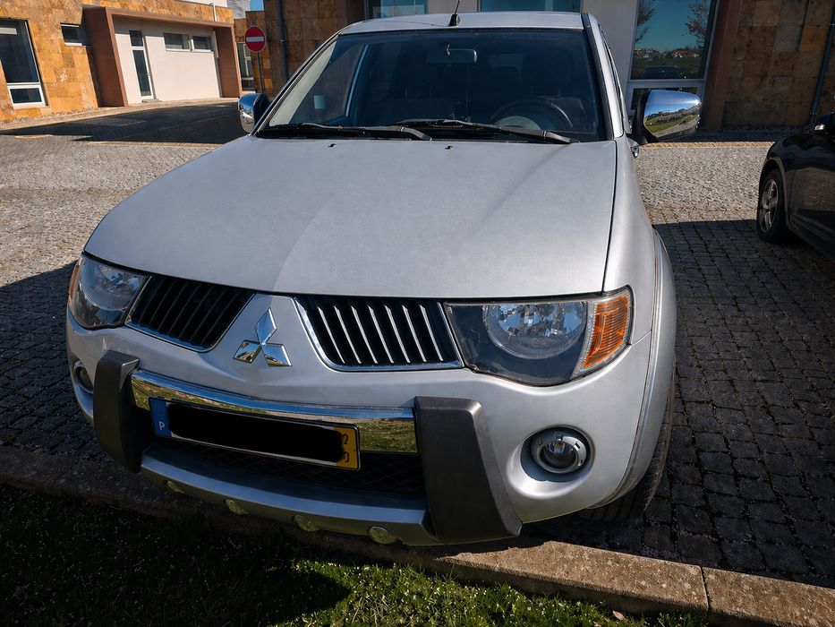 Mitsubishi Strakar