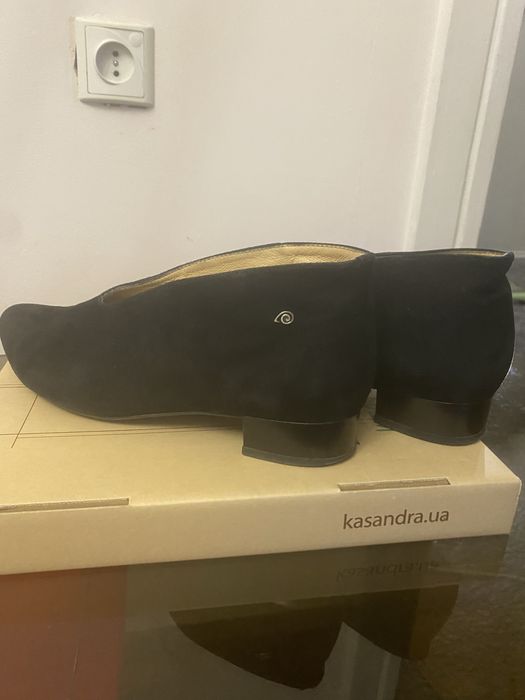 Жіноче взуття