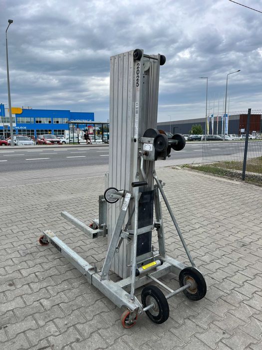 Podnośnik montażowy towarowy SUMNER 2025