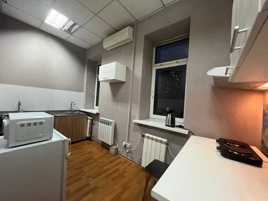 Готель біля залізничного вокзалу номер під ключ Старовокзальна 18 жд