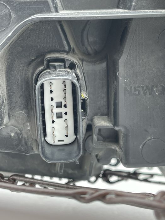 Фара права Ford Fusion full led