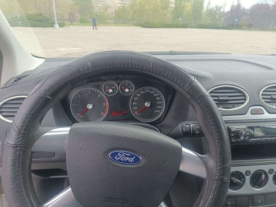 Продам Ford focus 2