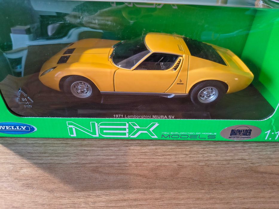 Lamborghini Miura 1:18 welly