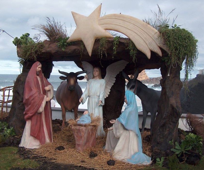 Presépio / Figuras em Fibra de Vidro