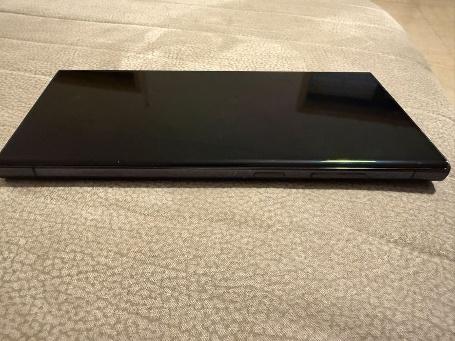 Samsung Galaxy S23 Ultra + Galaxy Watch 4 Classic