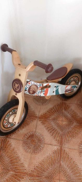 bicicleta nunca usada só dentro casa