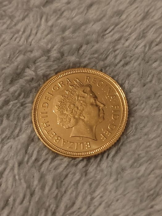 Meia libra ouro  Rainha Isabel II Ano 2000