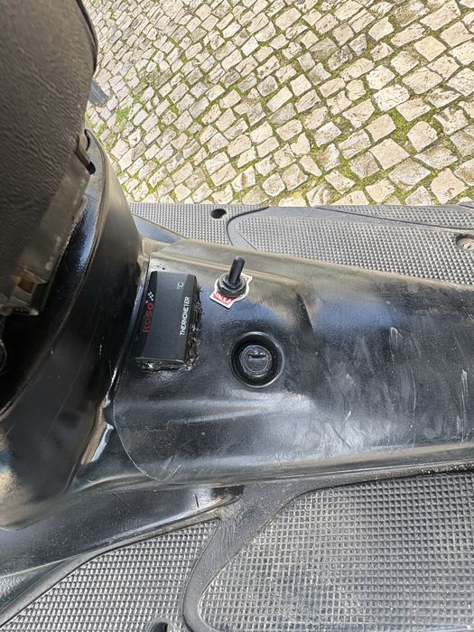 Aerox 50cc com material