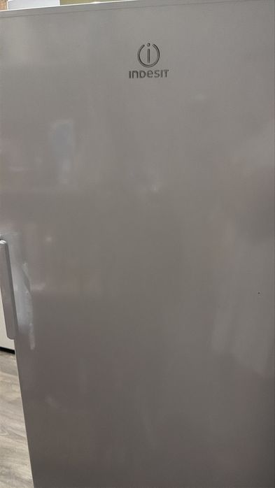 Морозильная камера INDESIT NUS16.1AAH (UA)