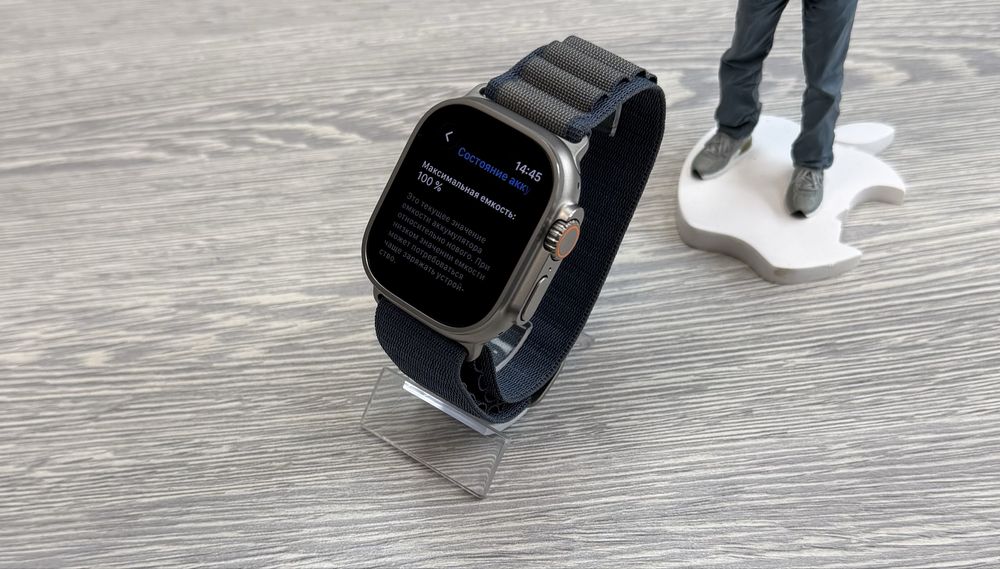 Apple Watch  Ultra 2 / 49 mm GPS LTE / 100%