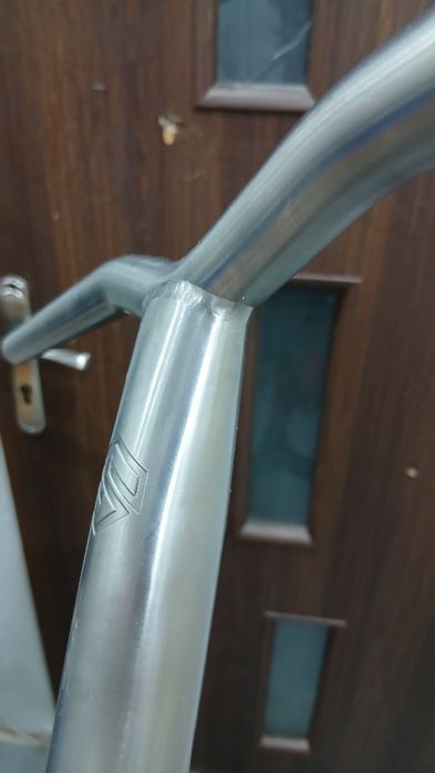 kierownica striker tytanium v2