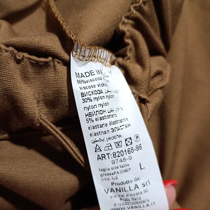 Spodnie w kolorze kamel