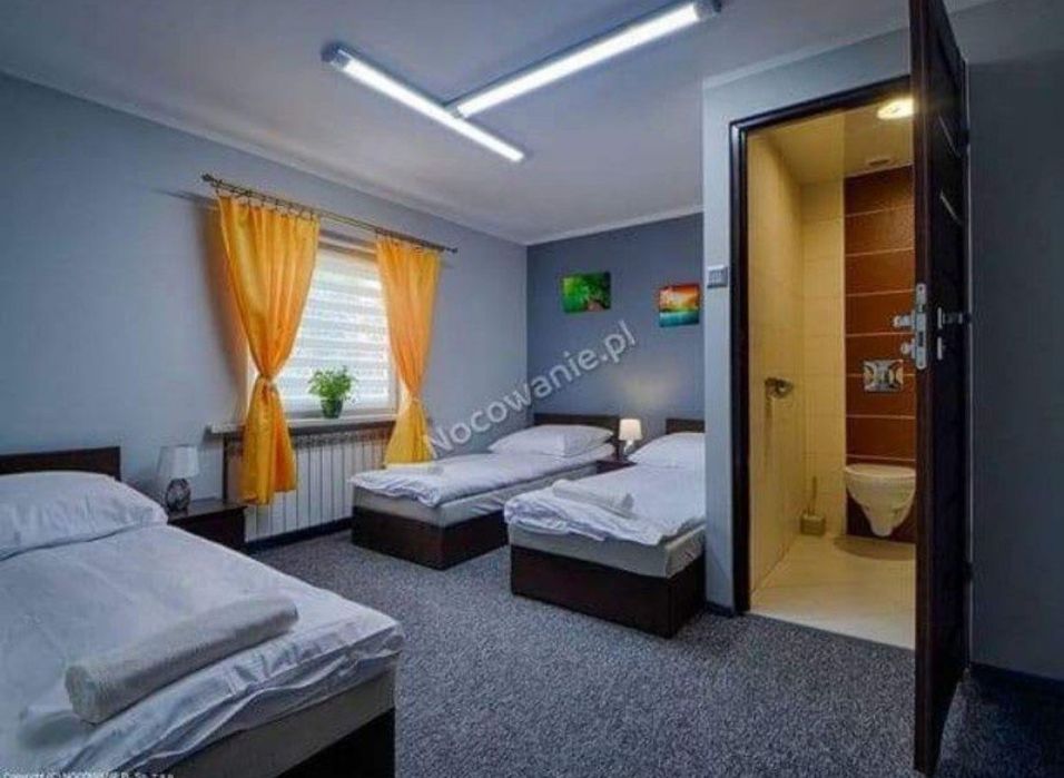 Tanie Noclegi - Hostel Karolinka - Bedzin