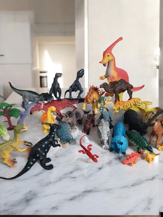 Продам лотом іграшки рюкзаки або окремо.